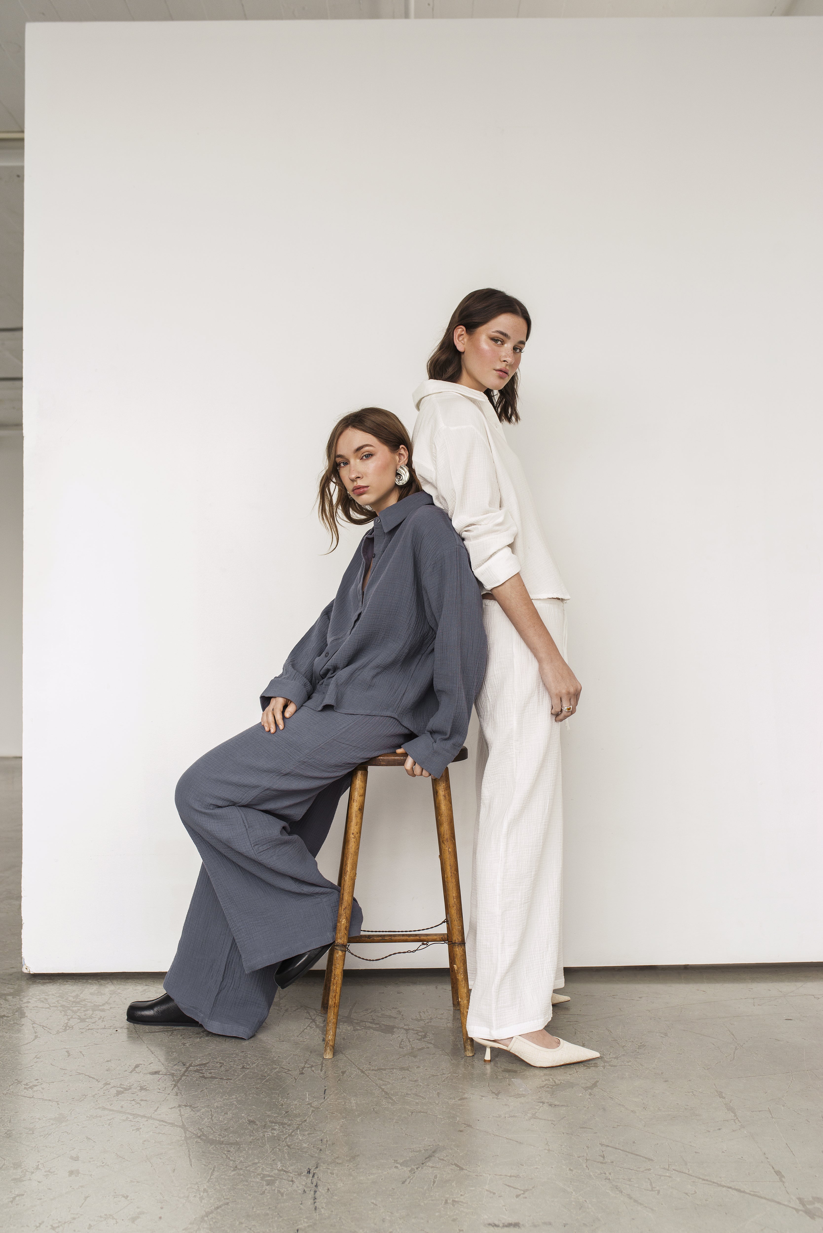 Pantalon ample texturé en coton organique