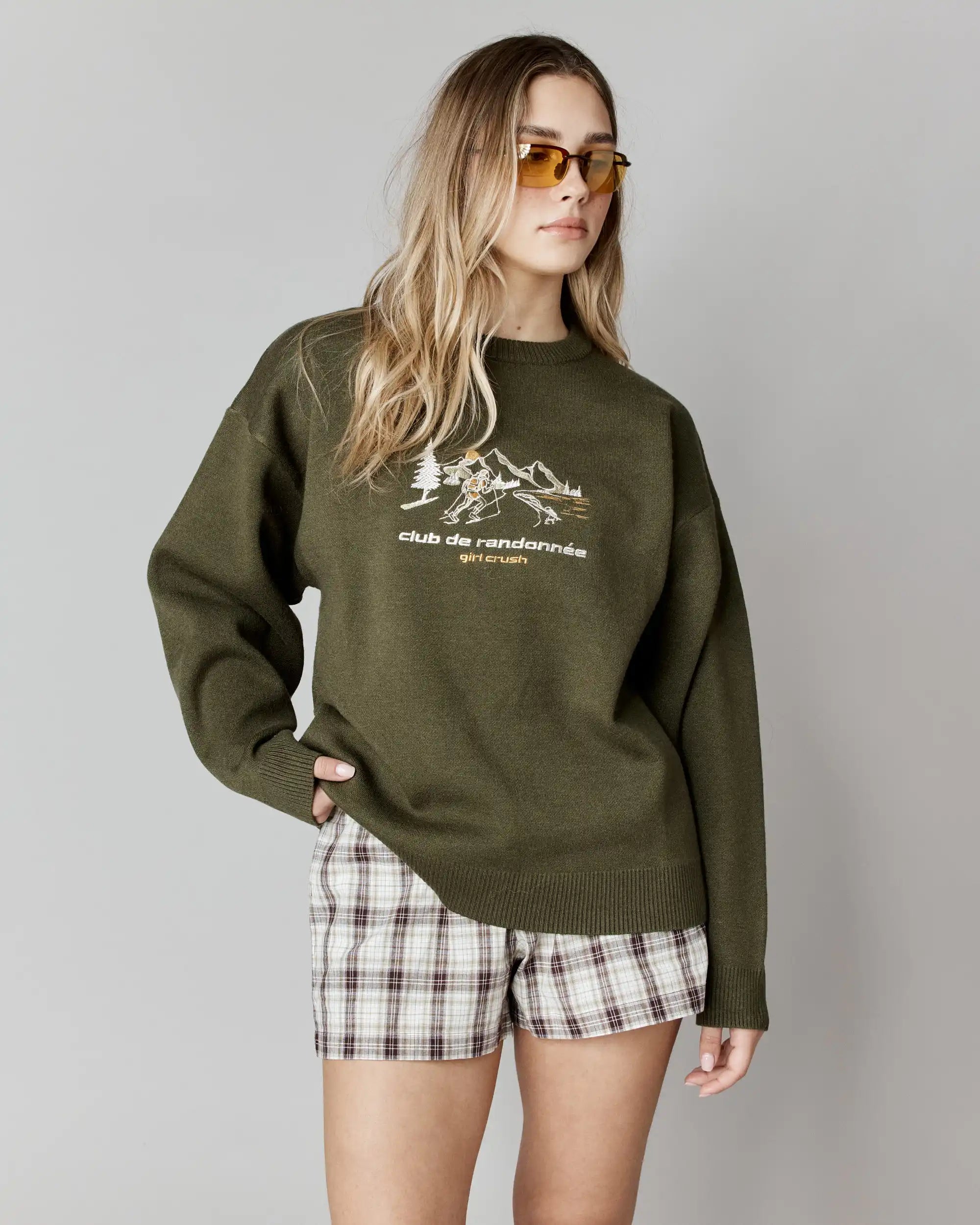 Pull à coupe ample Club de randonnée
