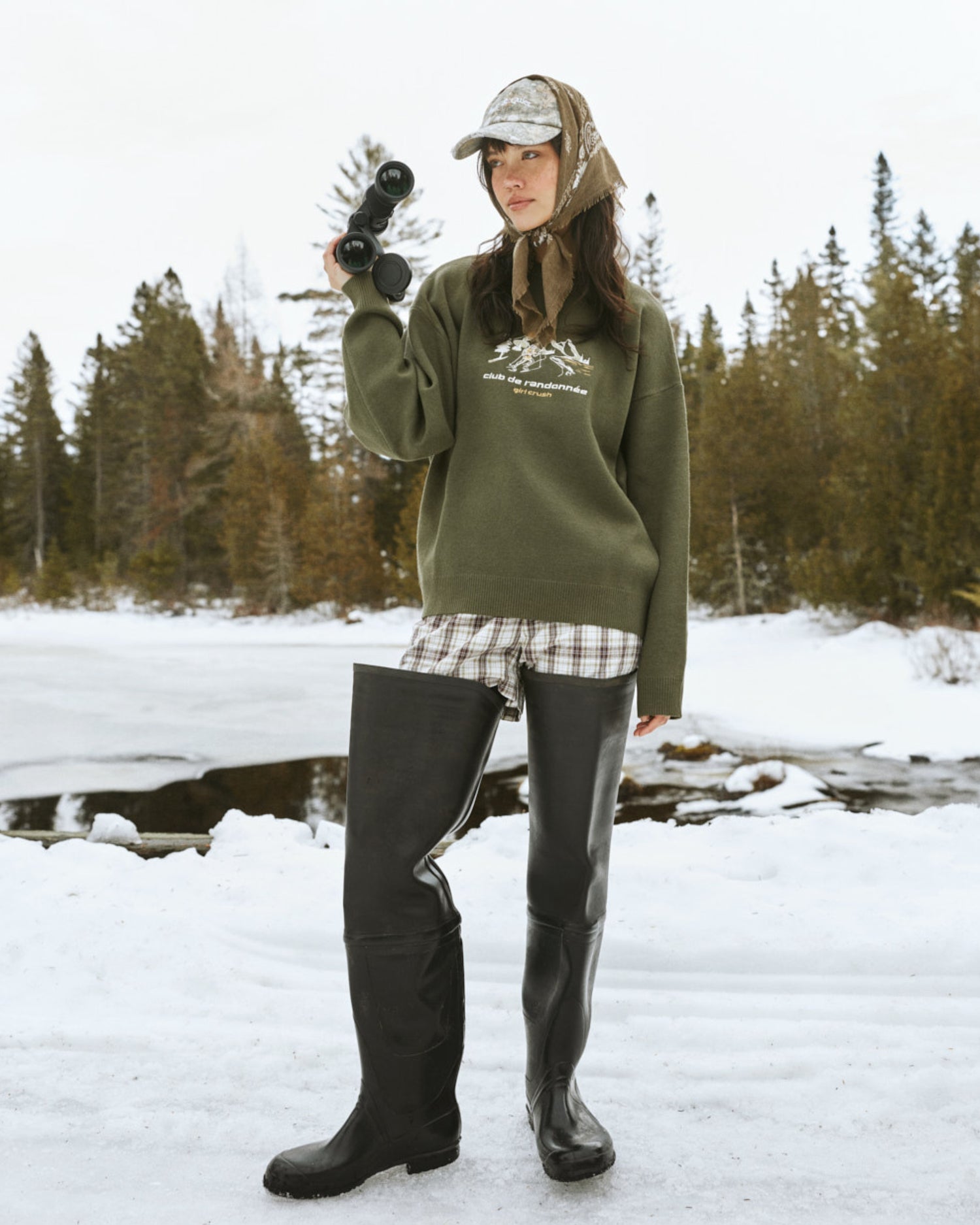 Pull à coupe ample Club de randonnée